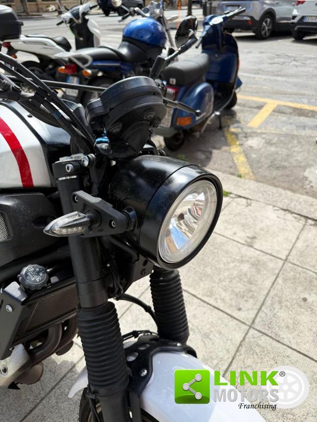 YAMAHA XSR 700 TRIBUTE