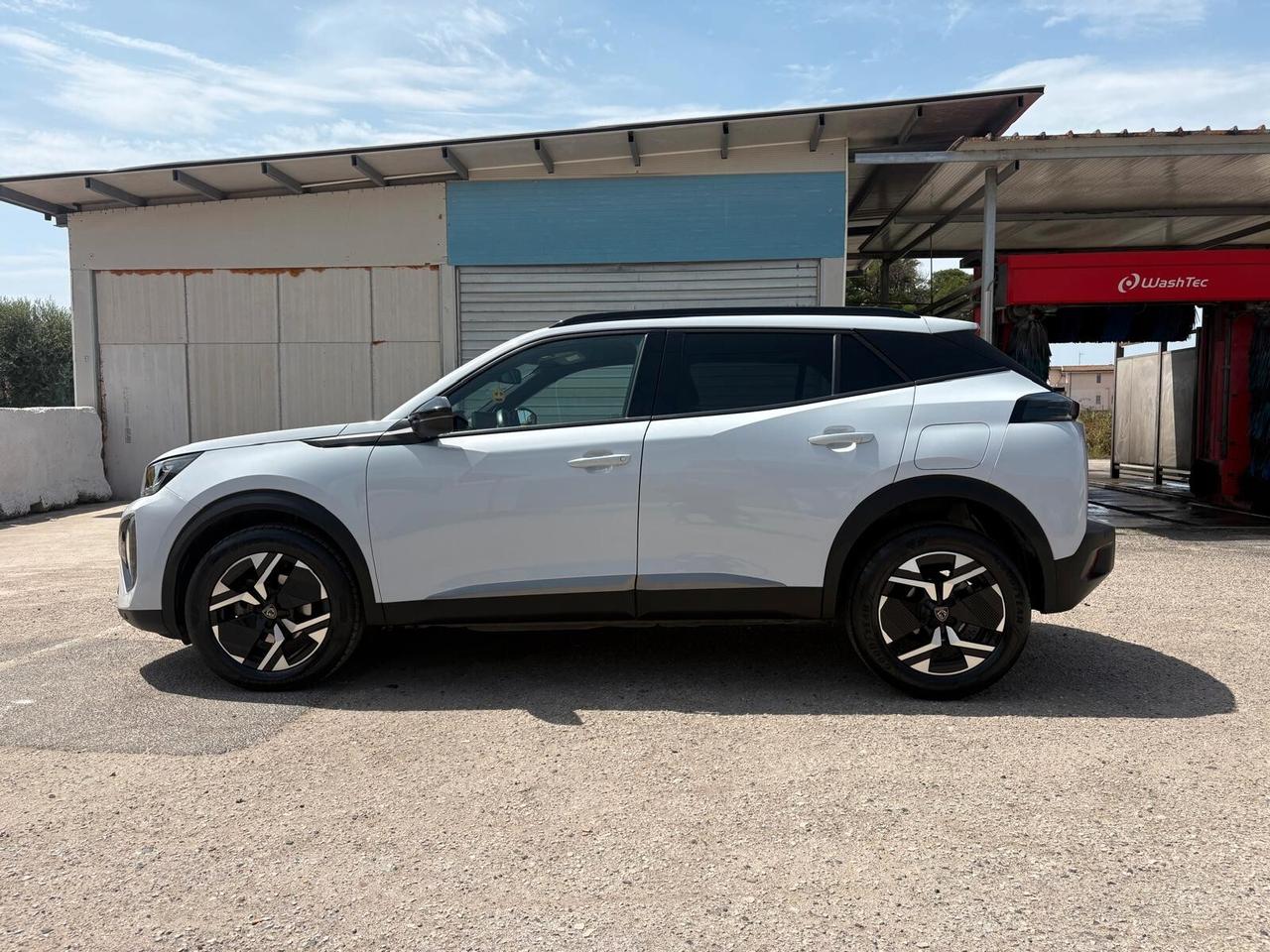 Peugeot 2008 PureTech 100 S&S Allure