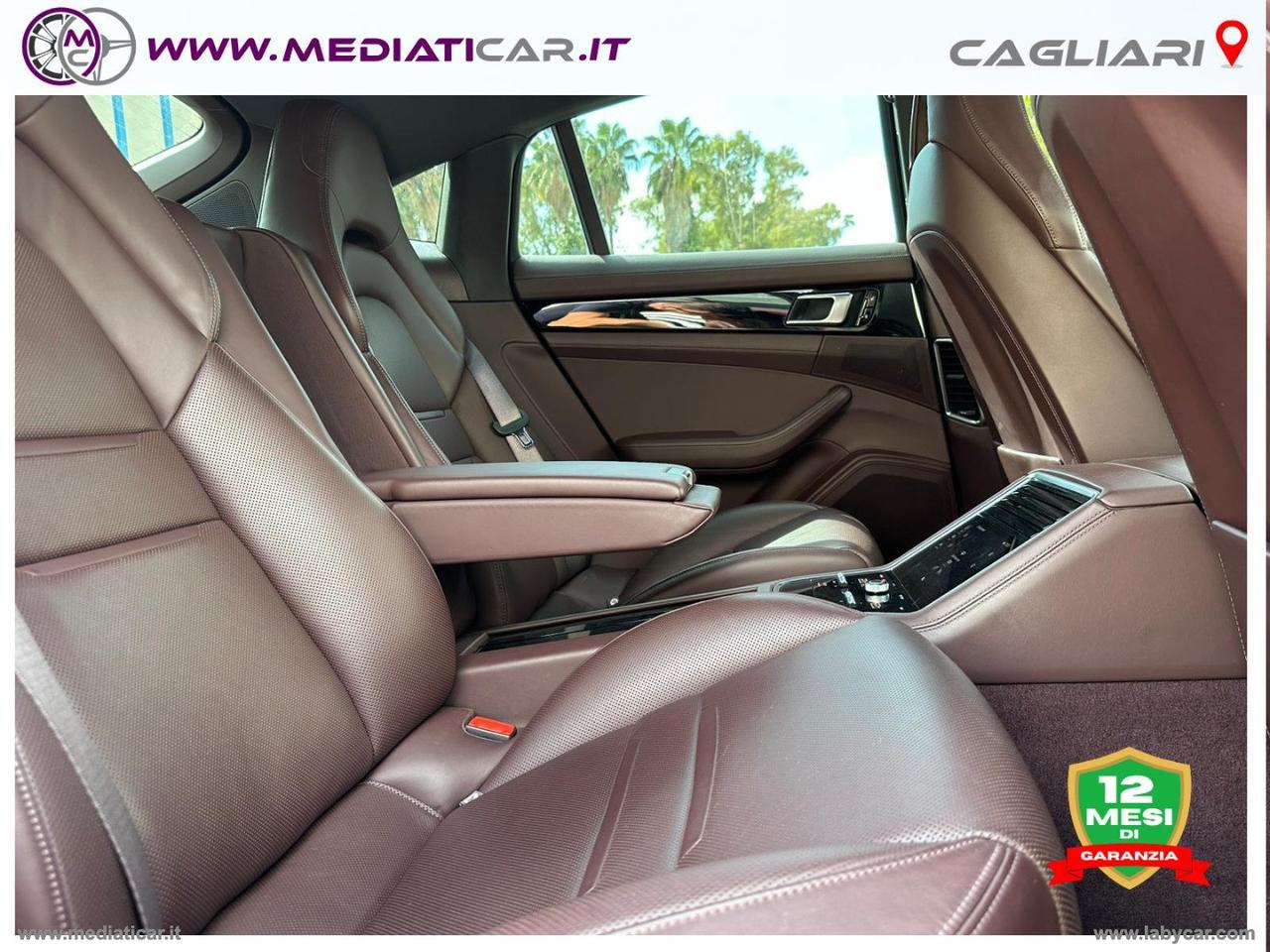 PORSCHE Panamera 4S