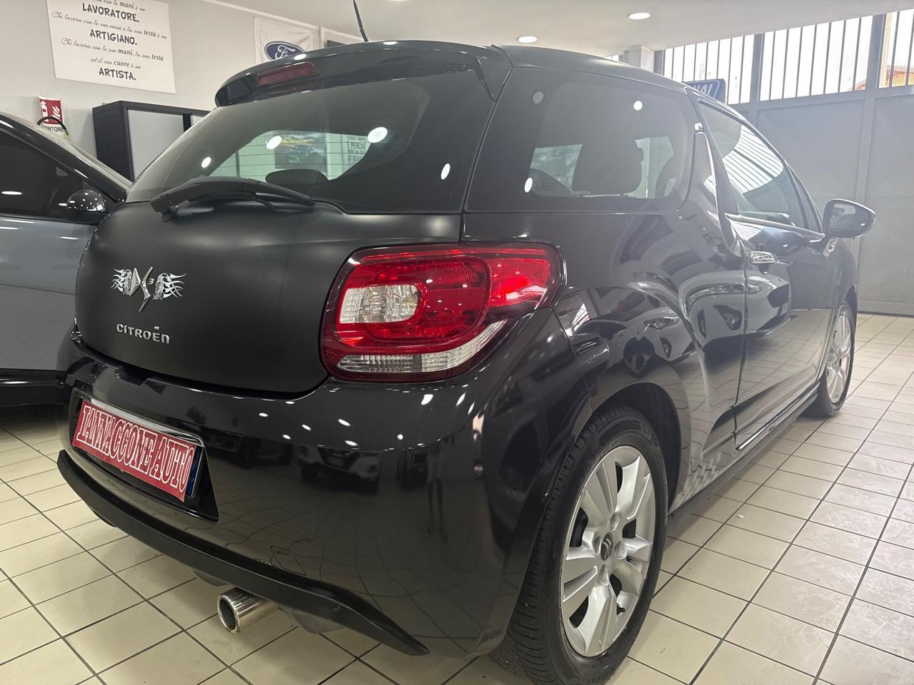 Ds3 1.4 hdi bicolore just black