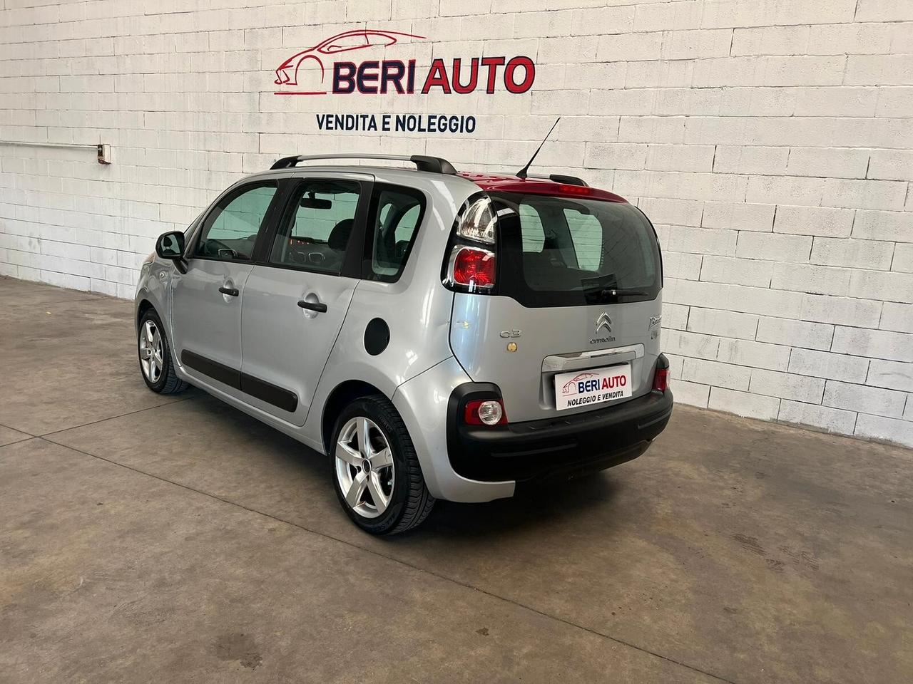 Citroen C3 Picasso adatta neopatentati