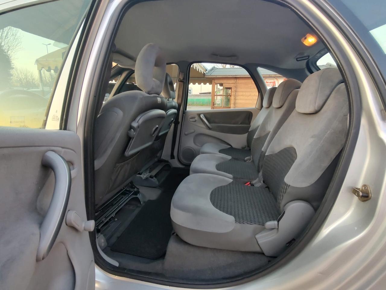 Citroen Xsara Picasso 1.6 16V Elegance