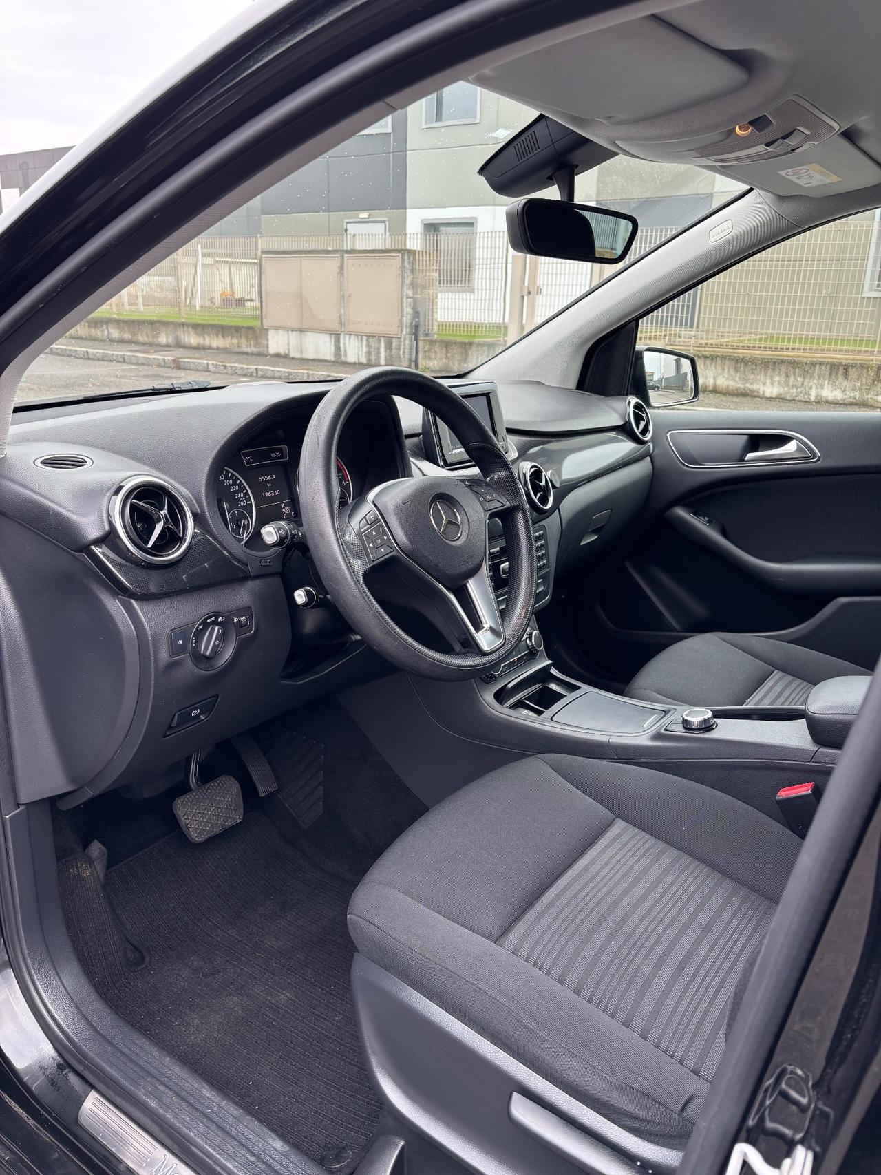 Mercedes-benz B 180 CDI Automatic Premium