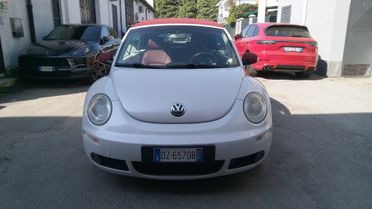 Volkswagen New Beetle 2.0 Cabrio Lim. Red Edt.