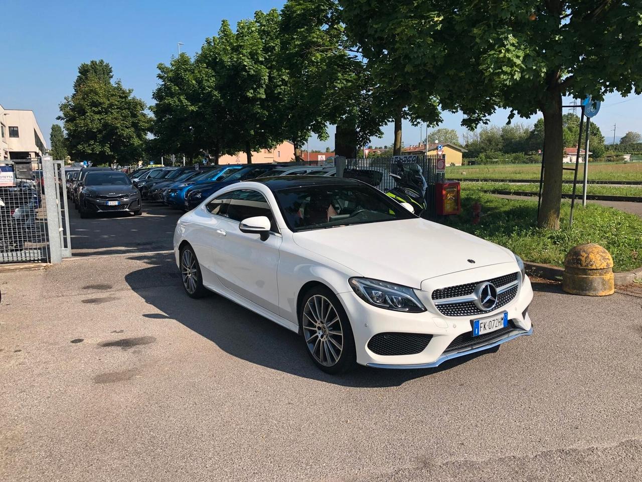 Mercedes-benz C 200 Coupe Premium Plus