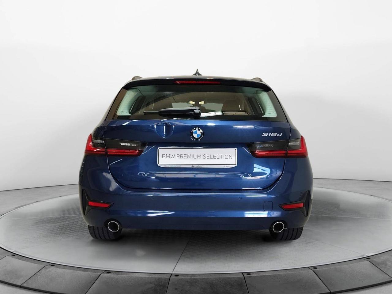 BMW Serie 3 318d Touring 48V Business Advantage