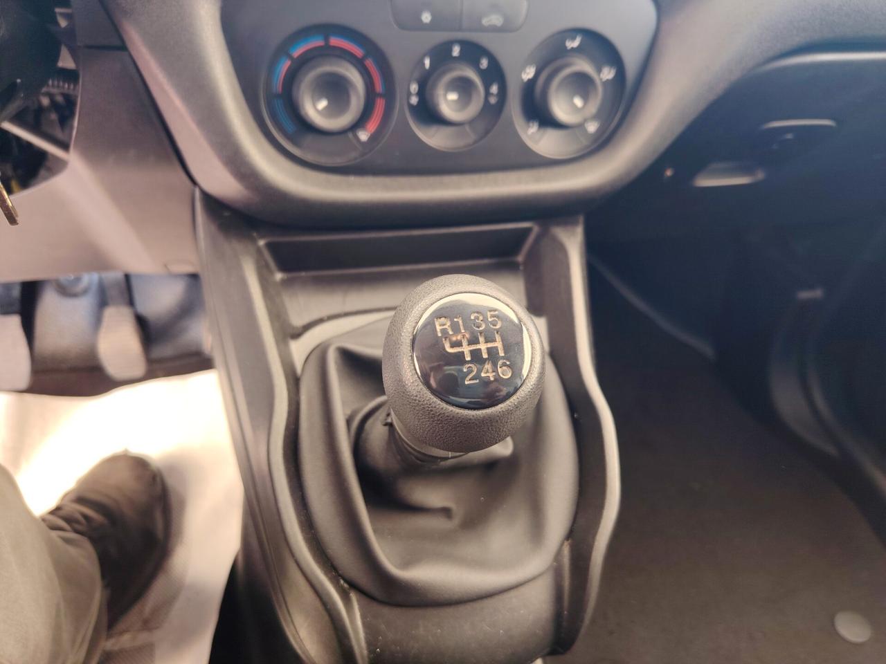 Fiat Doblò 1.6 MJT 105CV Cargo Maxi Lounge 3 POSTI 56.800KM
