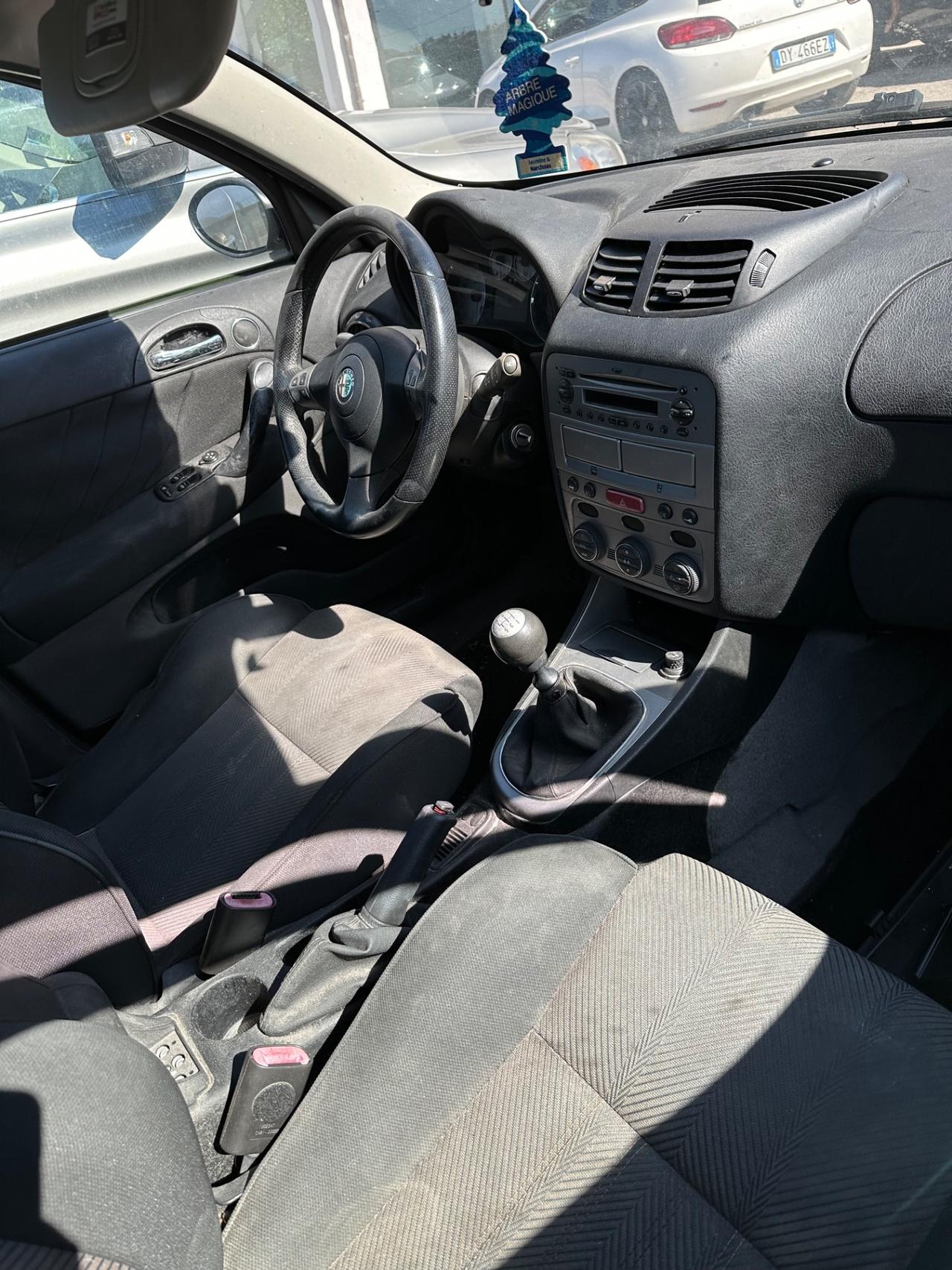 Alfa Romeo 147 1.9 JTD 120cv 2007 neopa
