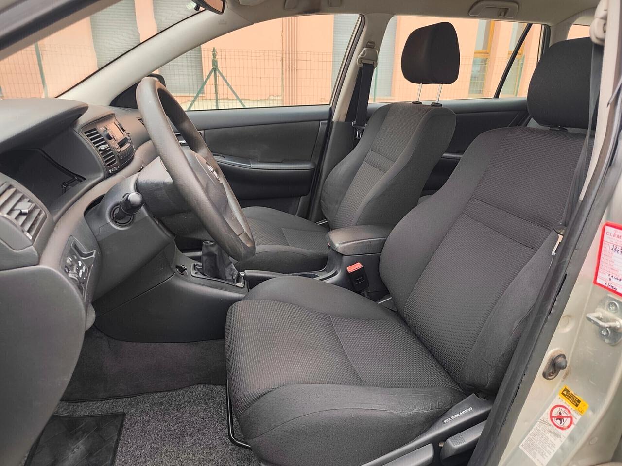Toyota Corolla 1.4 Benz euro 4 1 proprietario