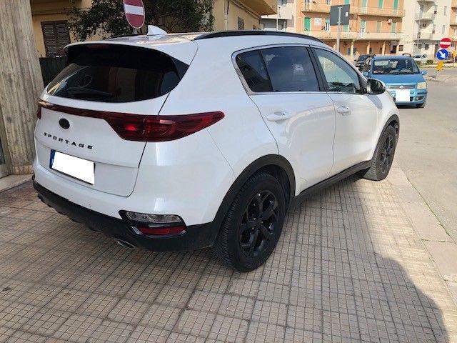 KIA Sportage 1.6 CRDI 136 CV 2WD Mild Hybrid Black Edition