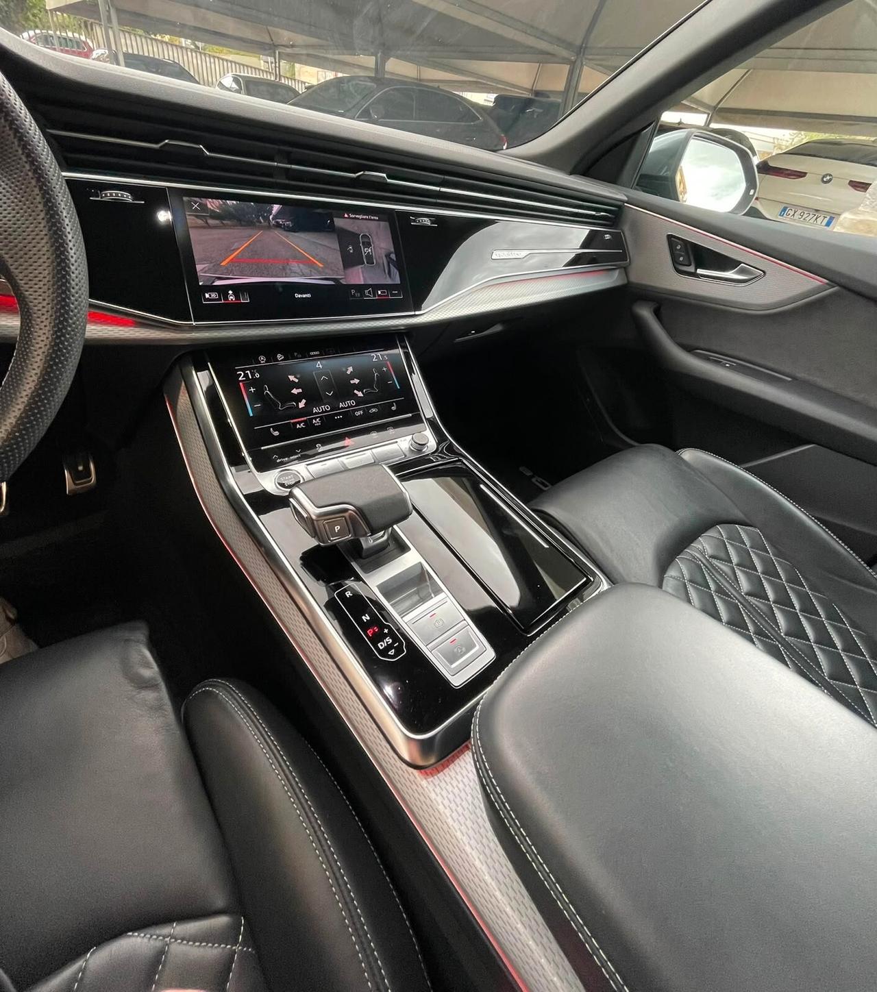 Audi Q8 50 TDI 286 CV quattro S line edition 2024