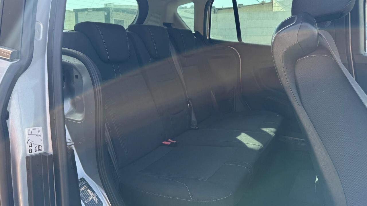 Ford B-Max 1.6 TDCi 95 CV Titanium-2014