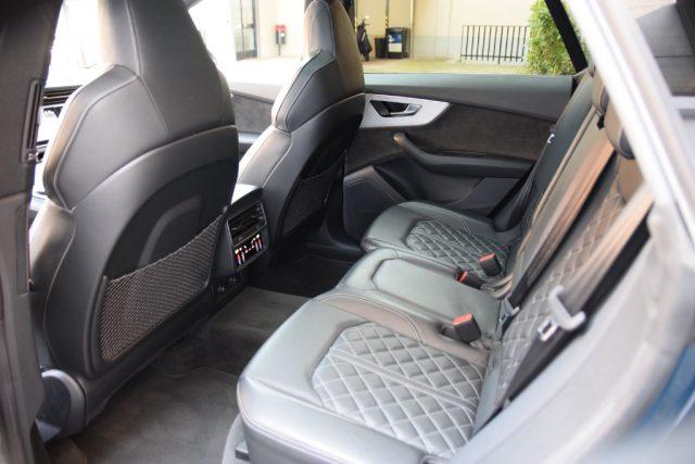 AUDI Q8 55 TFSI quattro tiptronic (Tetto/23"/quadzone)FULL