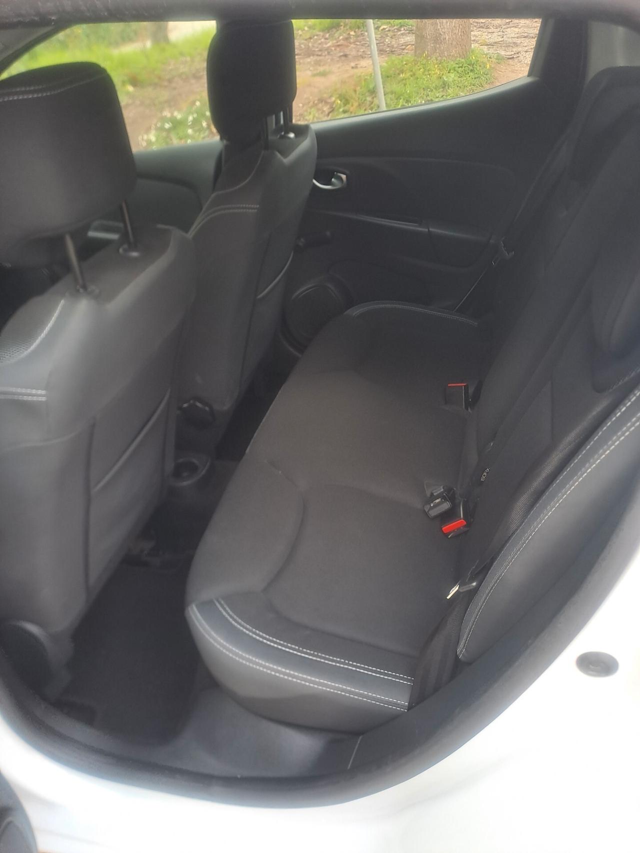 Renault Clio dCi 8V 90 CV StarteStop 5 porte Duel2