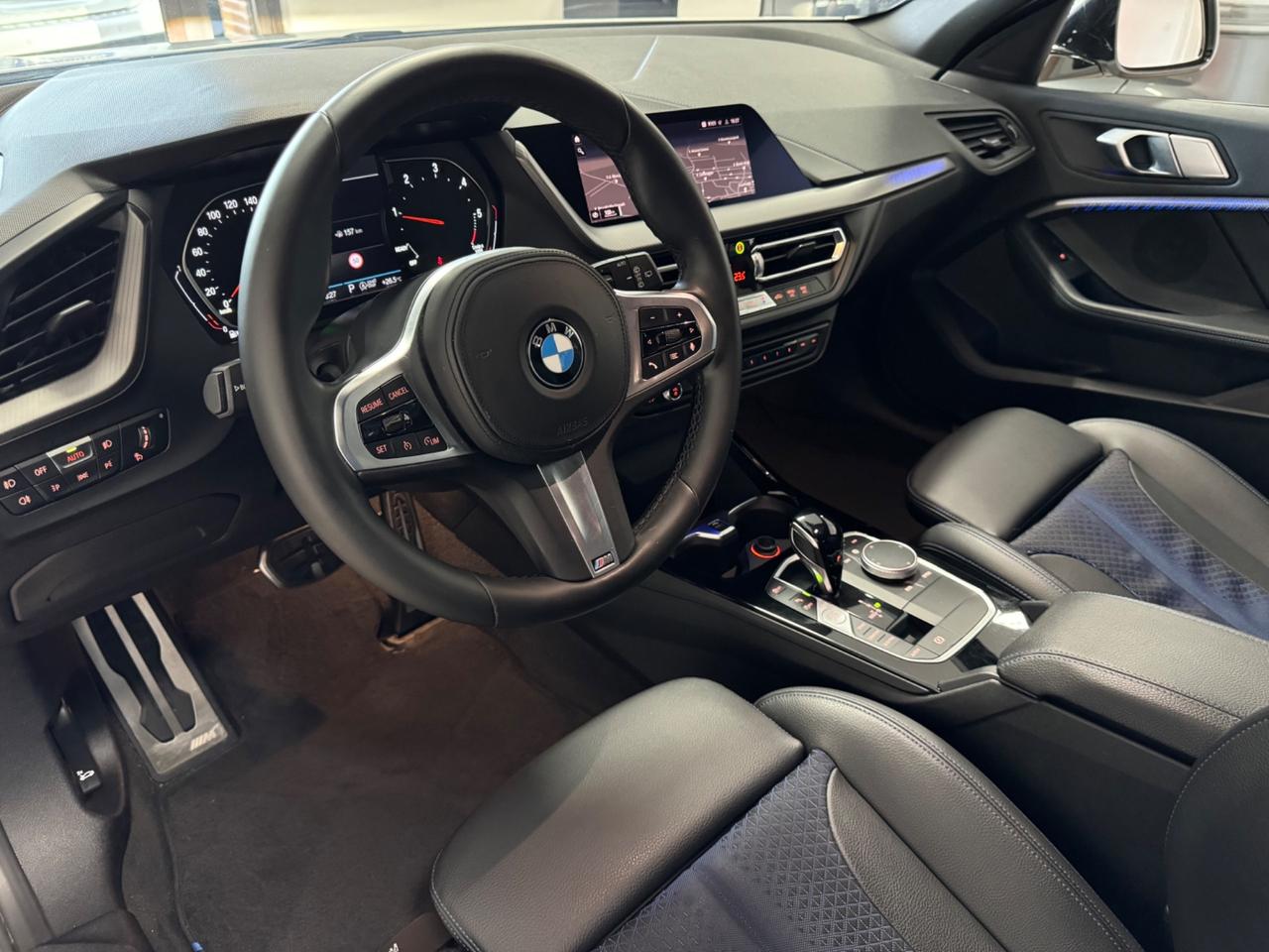 Bmw 116 116d 5p. Msport