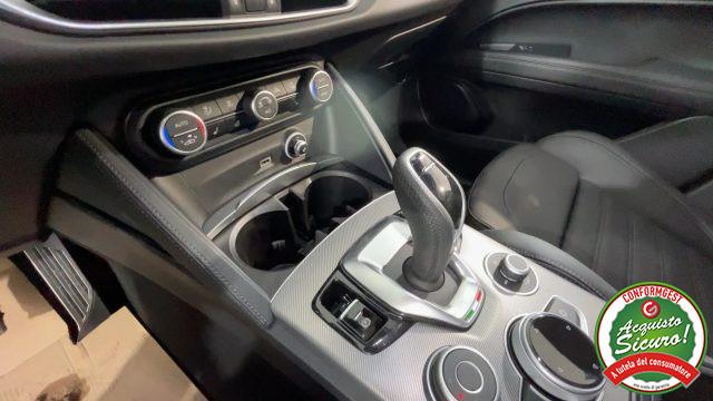 ALFA ROMEO Stelvio 2.2 TD 210 CV AT8 Q4 Veloce + Tetto