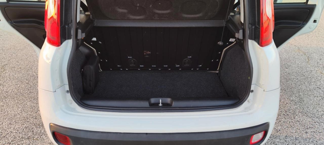 Fiat Panda 0.9 TwinAir Turbo Natural Power Lounge