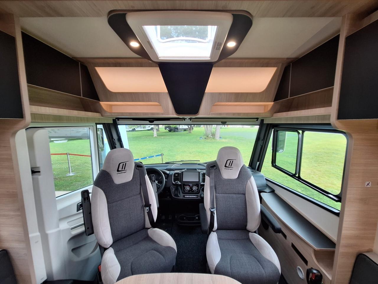 Challenger 3048 MOTORHOME € 86.900 cambio automatico -extra accessoriato letto nautico