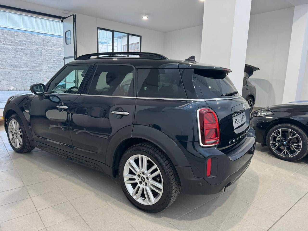 Mini Cooper Countryman 1.5 Essential