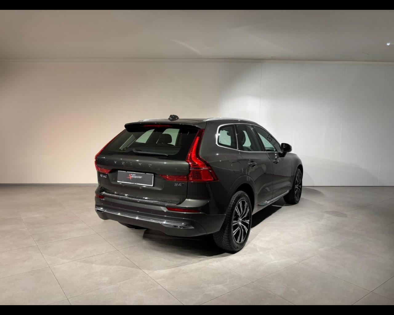 VOLVO XC60 B4 (d) INSCRIPTION AWD AUTO
