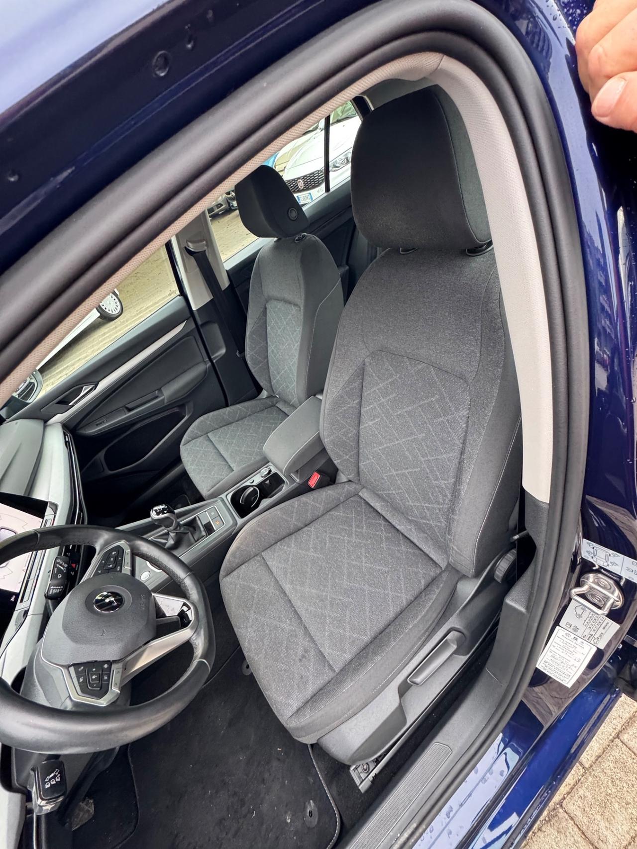 Volkswagen Golf 2.0 TDI SCR Style