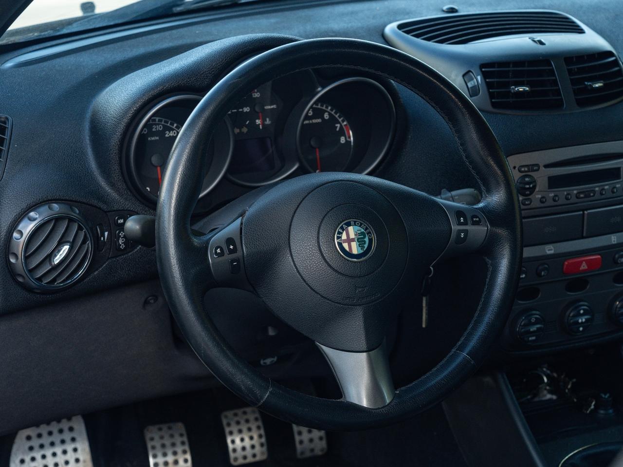 Alfa Romeo 147 3.2i V6 24V cat 3 porte GTA