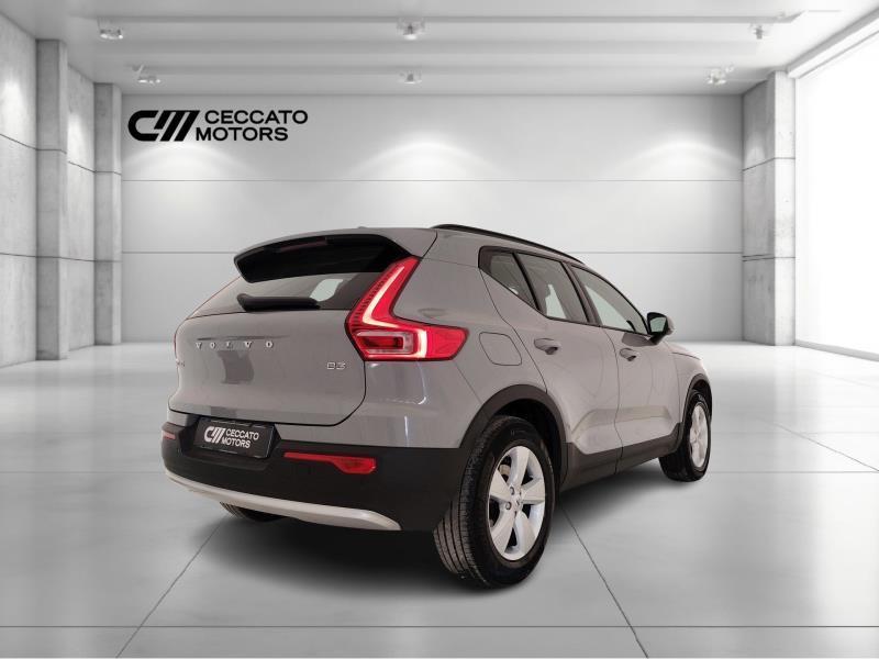 Volvo XC40 2.0 B3 Essential automatico