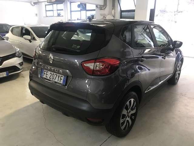 Renault Captur 1.5 dci 90cv (energy r-link) 90cv E6