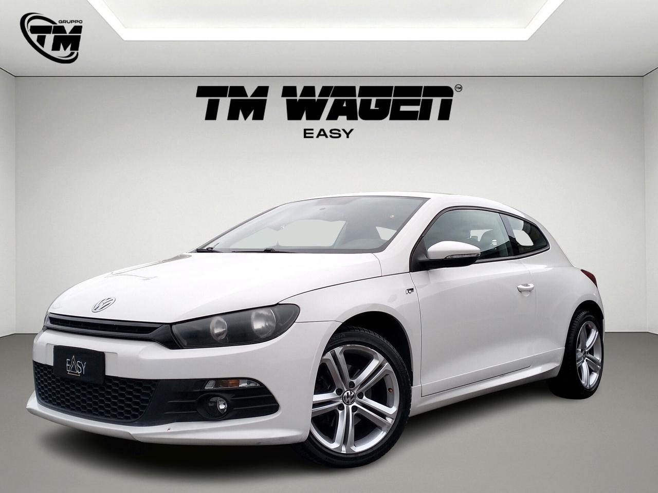 Volkswagen Scirocco 2.0 TDI 140CV DPF DSG - *70.000 KM * - NEOPATENTATI
