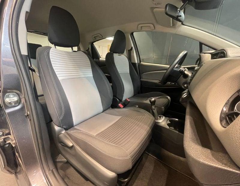 Toyota Yaris 1.0 72 CV 5 porte Active