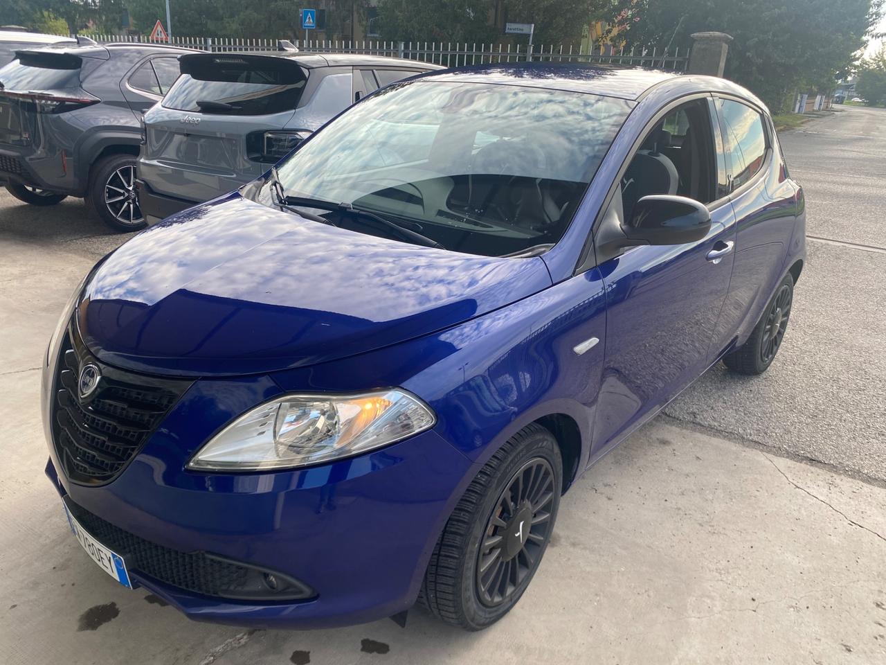 Lancia Ypsilon 1.3 MJT 16V 95 CV 5 porte S&S Elefantino