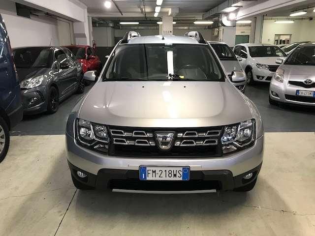 Dacia Duster 1.5 dci Laureate 4x4 / FULL OPTIONAL / 4X4 4WD