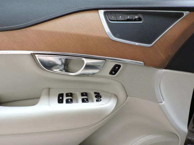 VOLVO XC90 D5 AWD Geartronic 7 posti Inscription