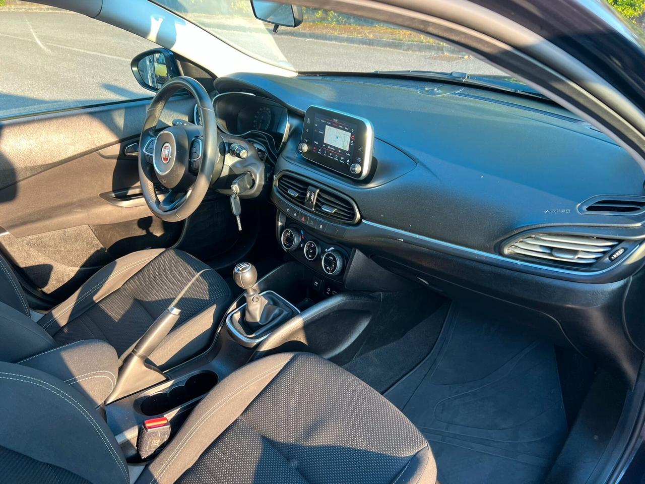 Fiat Tipo 1.6 Mjt S&S SW Lounge