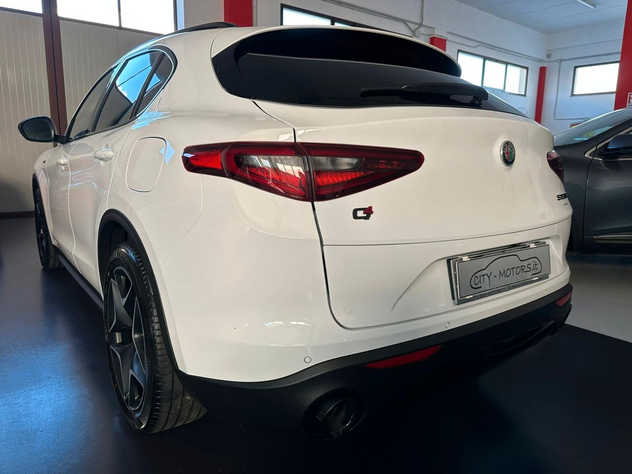 Alfa Romeo Stelvio 2.2 190 CV AT8 Q4 Sprint Motore Nuovo Km 16.000