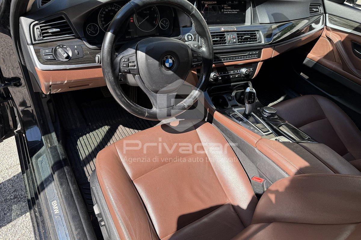 BMW 530d xDrive 249CV Touring Luxury