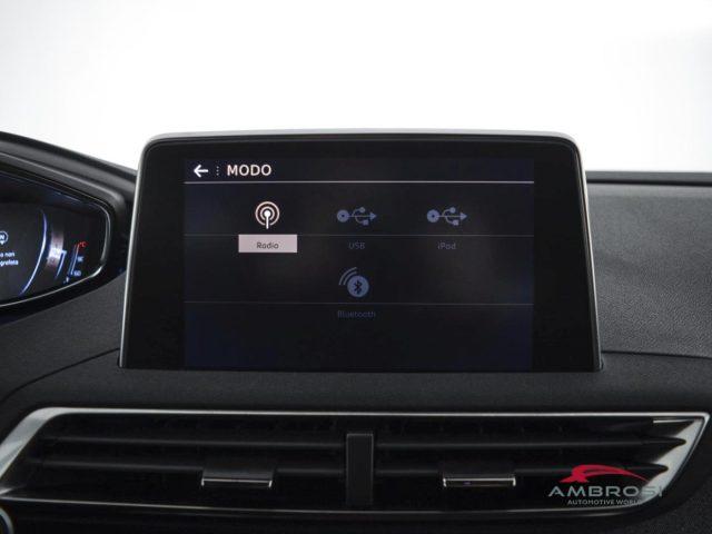 PEUGEOT 3008 BlueHDi 130 S&S GT Line