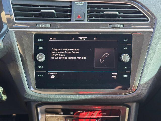 VOLKSWAGEN Tiguan 2.0 TDI 150 CV SCR DSG LIFE *UNIPROPRIETARIO*