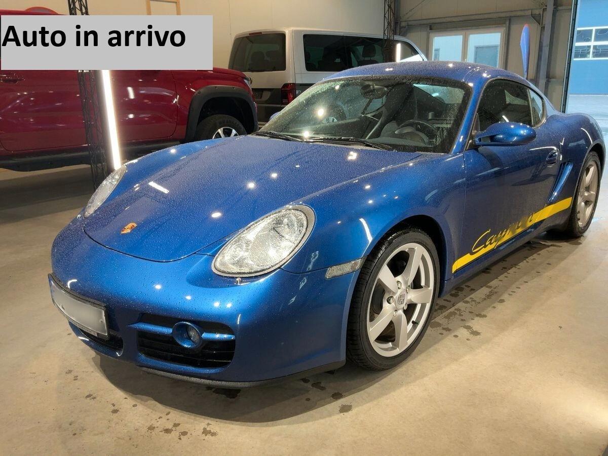 Porsche Cayman 2.7