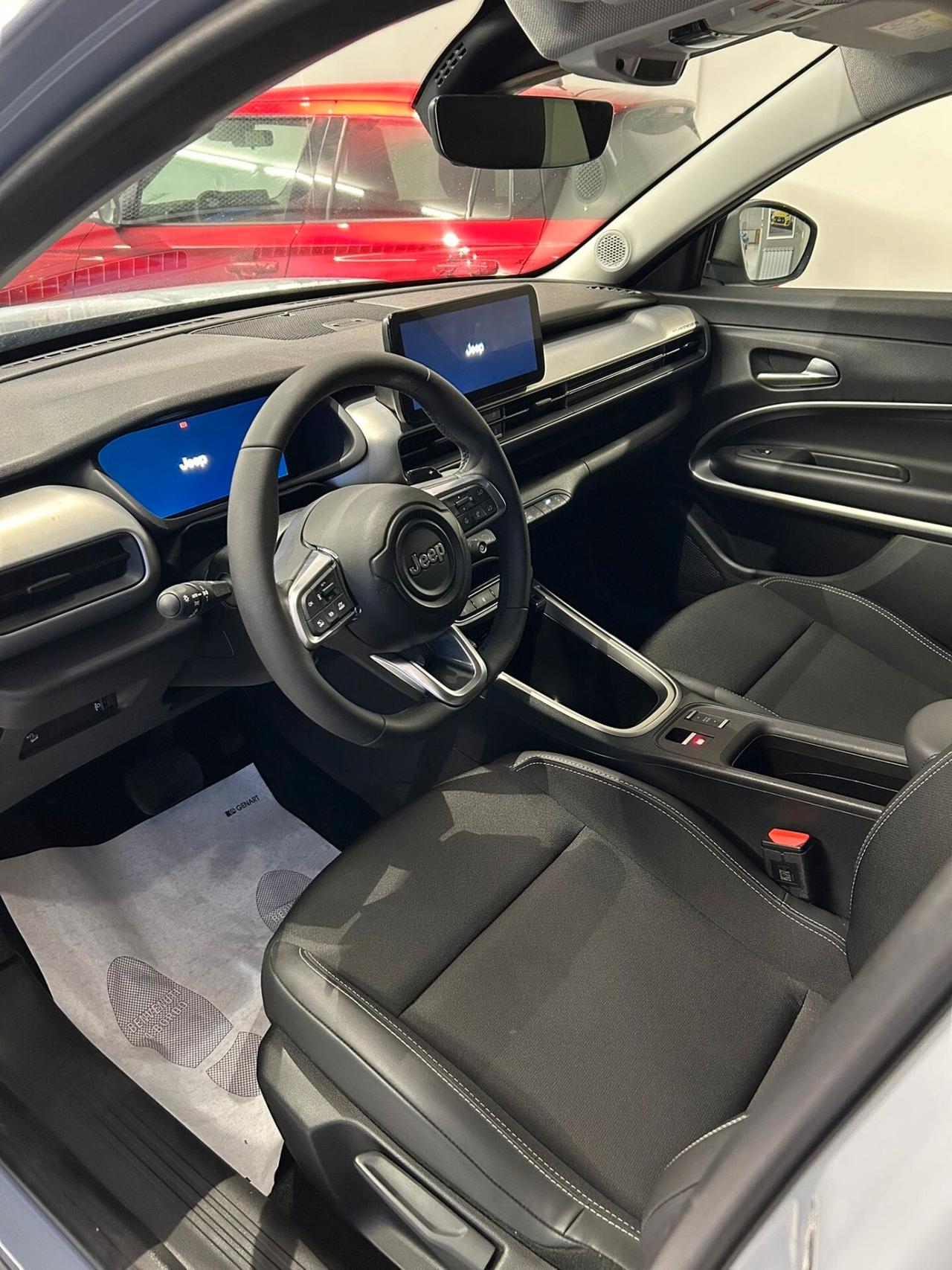 Jeep Avenger 1.2 Turbo 100 CV MHEV Summit