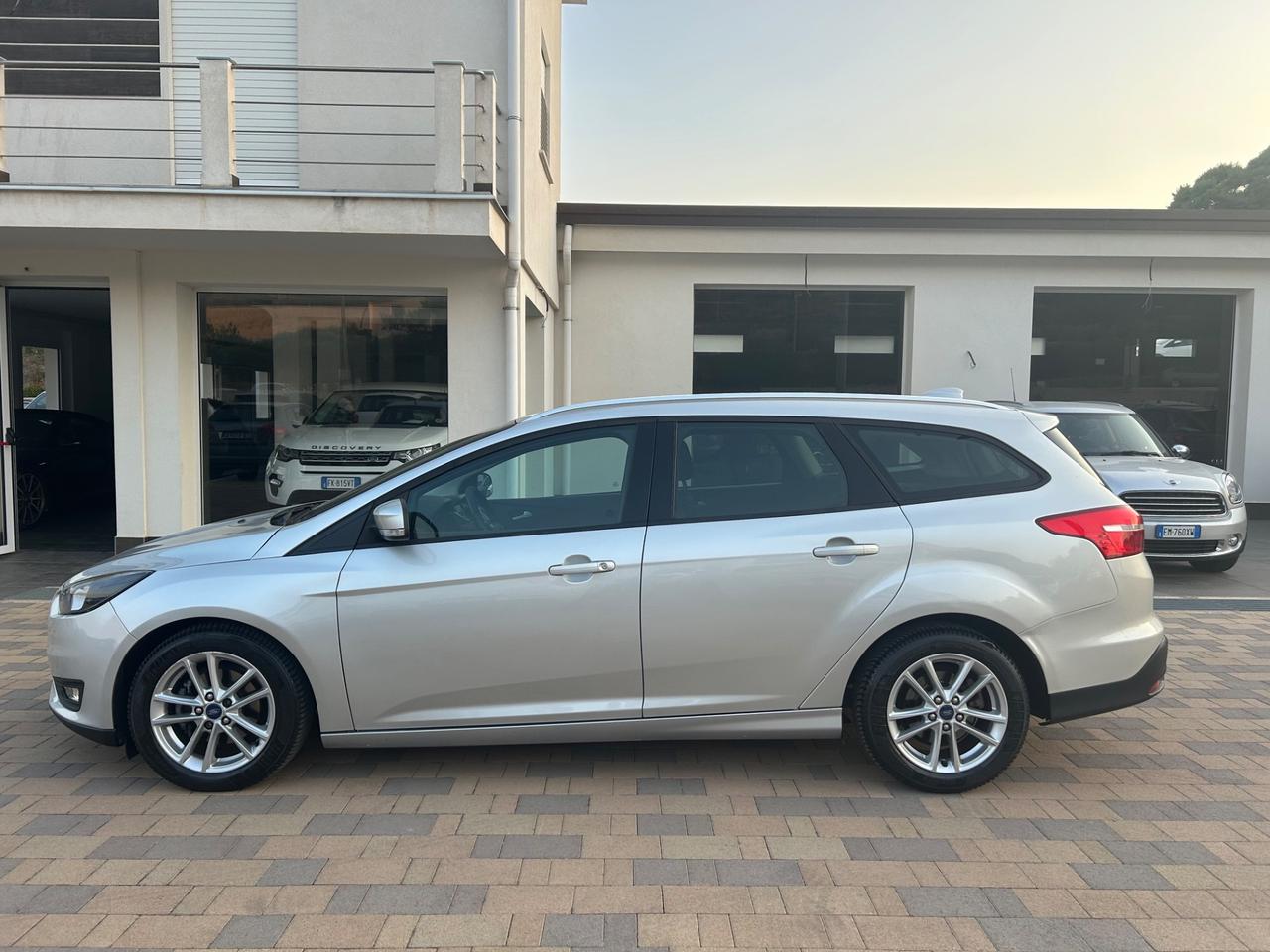 Ford Focus 1.5 TDCi 120 CV Start&Stop Powershift Titanium