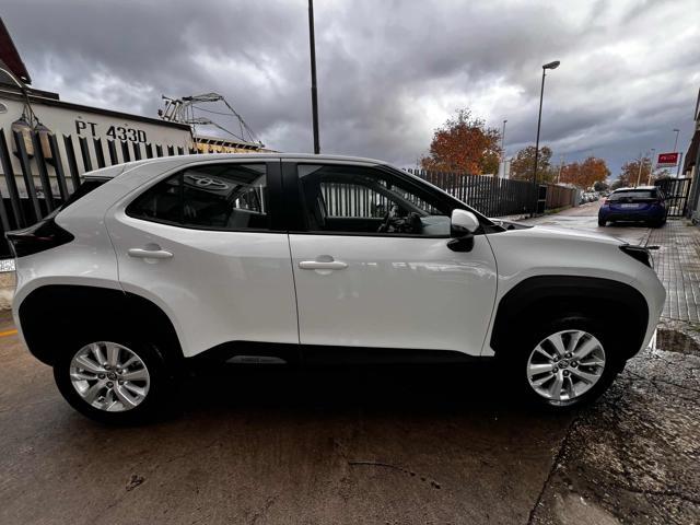 TOYOTA Yaris Cross 1.5 Hybrid 5p. E-CVT Active