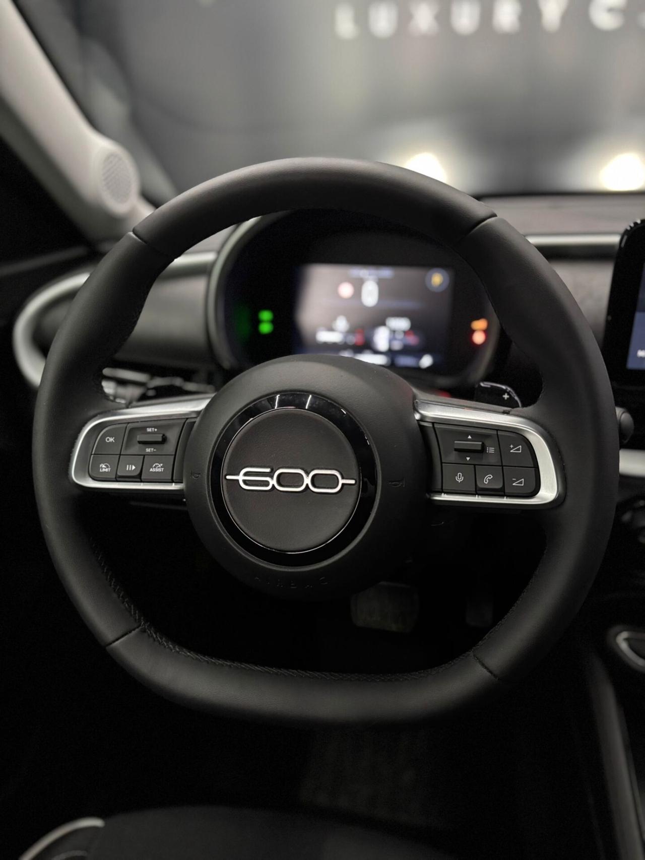 Fiat 600 Hybrid 1.2 100 CV DCT MHEV