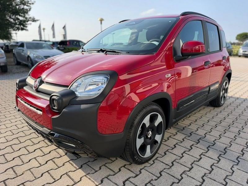 FIAT Panda Cross Panda 1.0 firefly hybrid Cross s&s 70cv 5p.ti - KM0 varie disponibilità