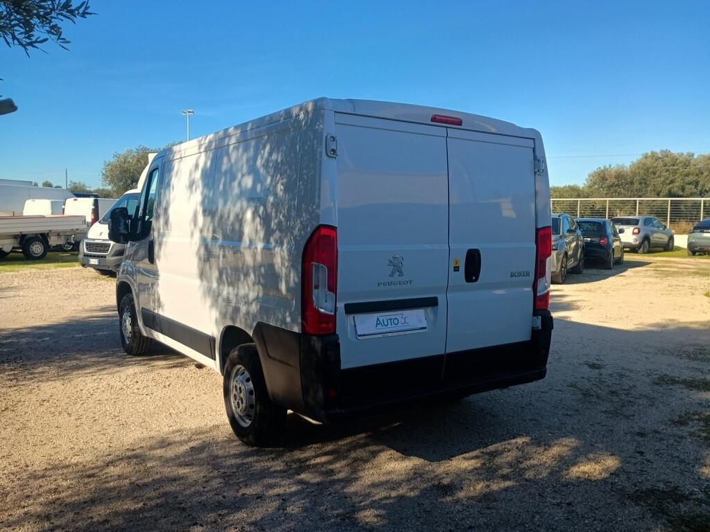 Peugeot Boxer 330 L1H1 2.2 BHDI 140cv