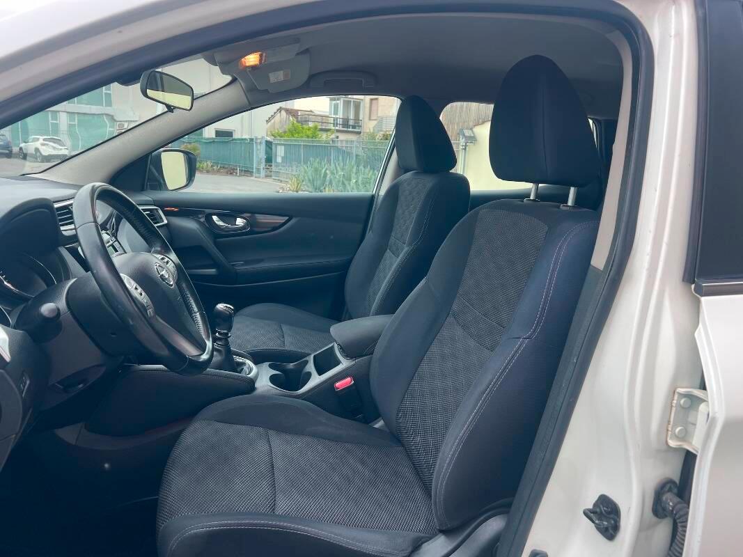 Nissan Qashqai 1.5 dci Acenta Premium 110cv