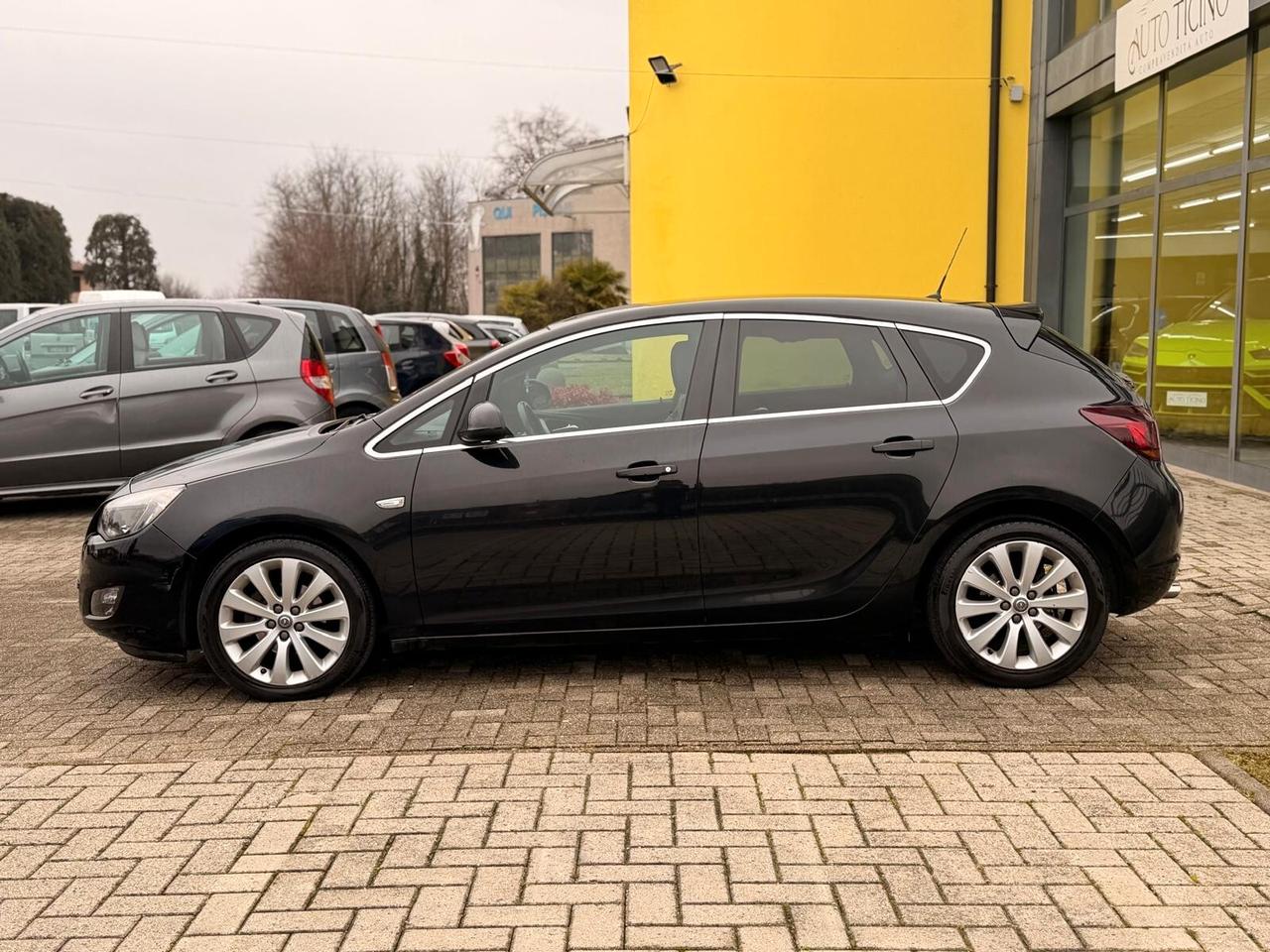 Opel Astra 1.4 Turbo 140CV 5 porte Cosmo