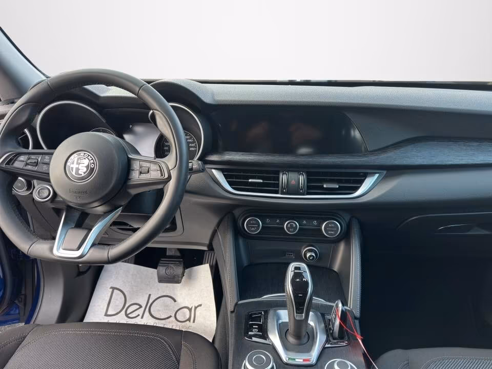 Alfa Romeo Stelvio 2.2 Turbodiesel 160 CV AT8 RWD Business