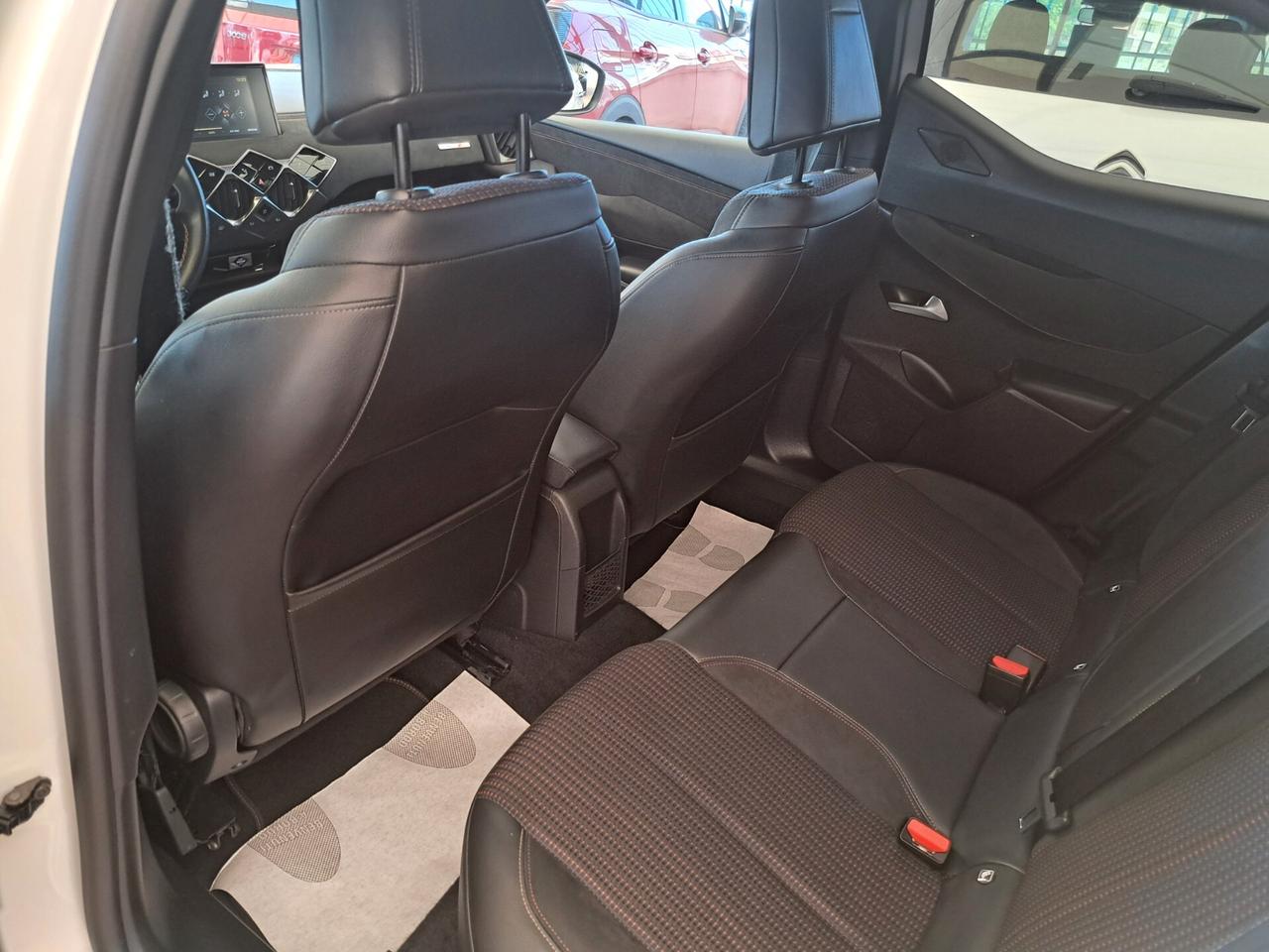 Ds DS3 DS 3 Crossback BlueHDi 110 Performance Line