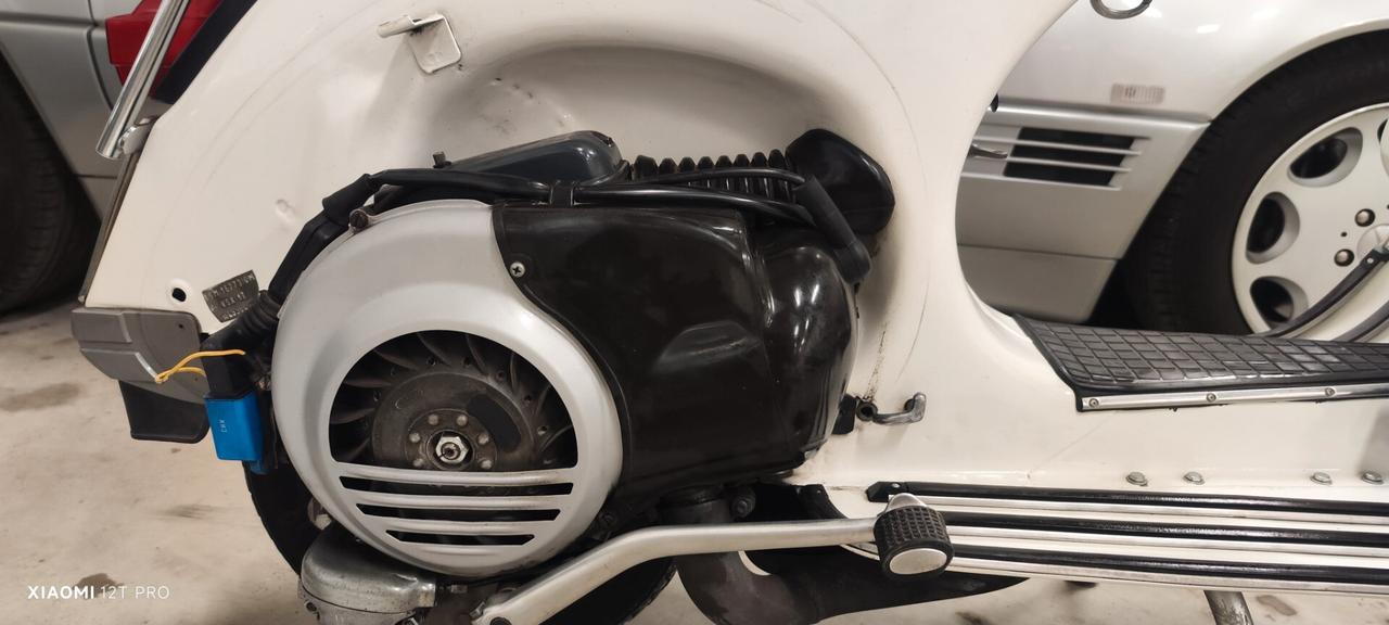 Piaggio Vespa 200 PX E